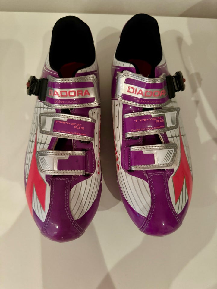 Cykelsko, Diadora