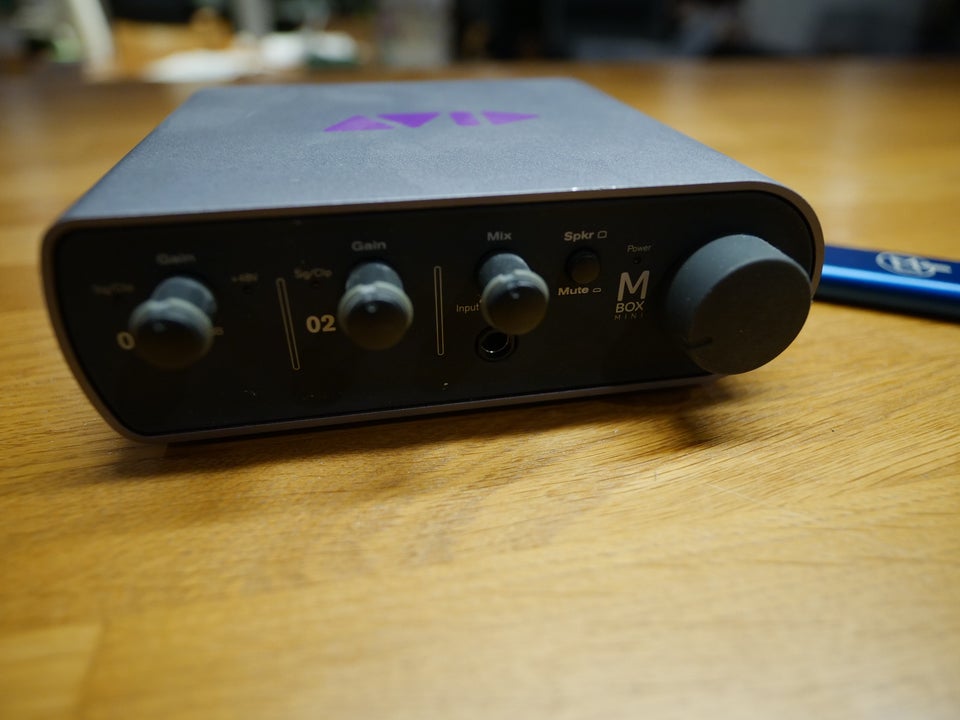 Lydkort, Avid Mbox Mini og Mbox 2