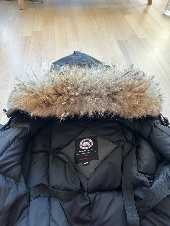 Vinterjakke, str. 34, Canada Goose