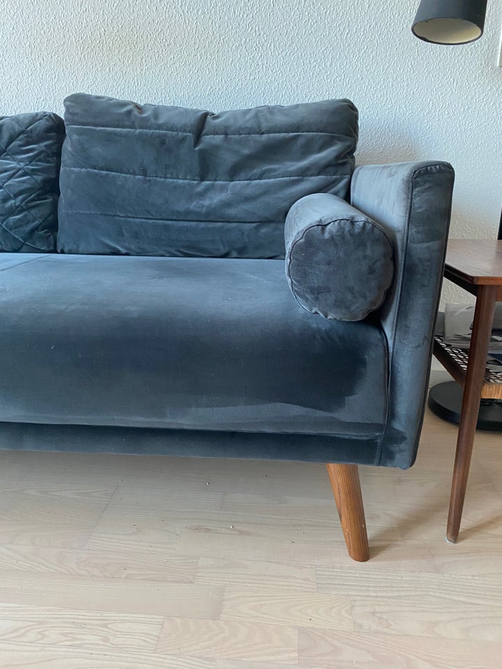 Mørkegrå velour  3 Pers. Sofa