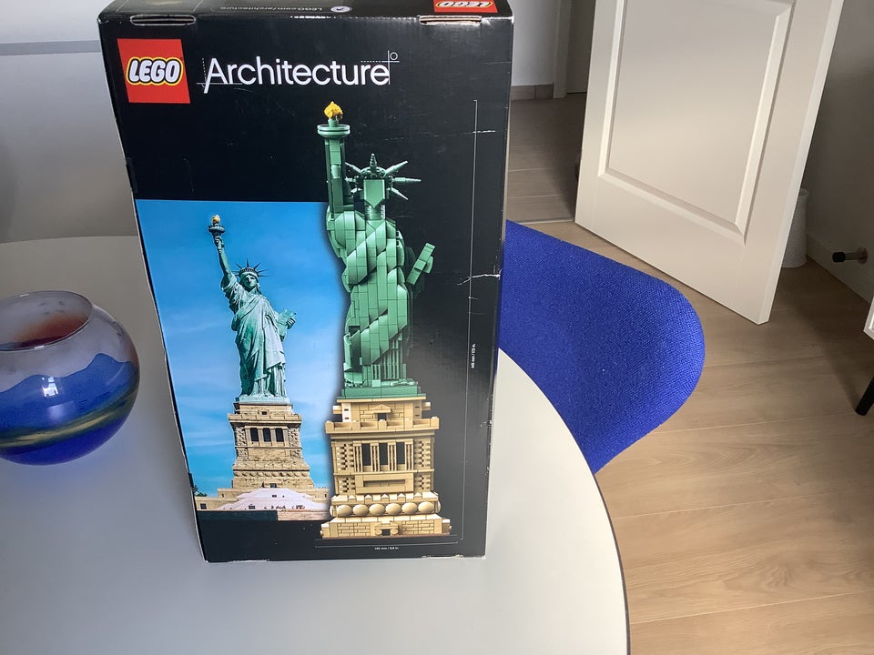 Lego Architecture Statue of