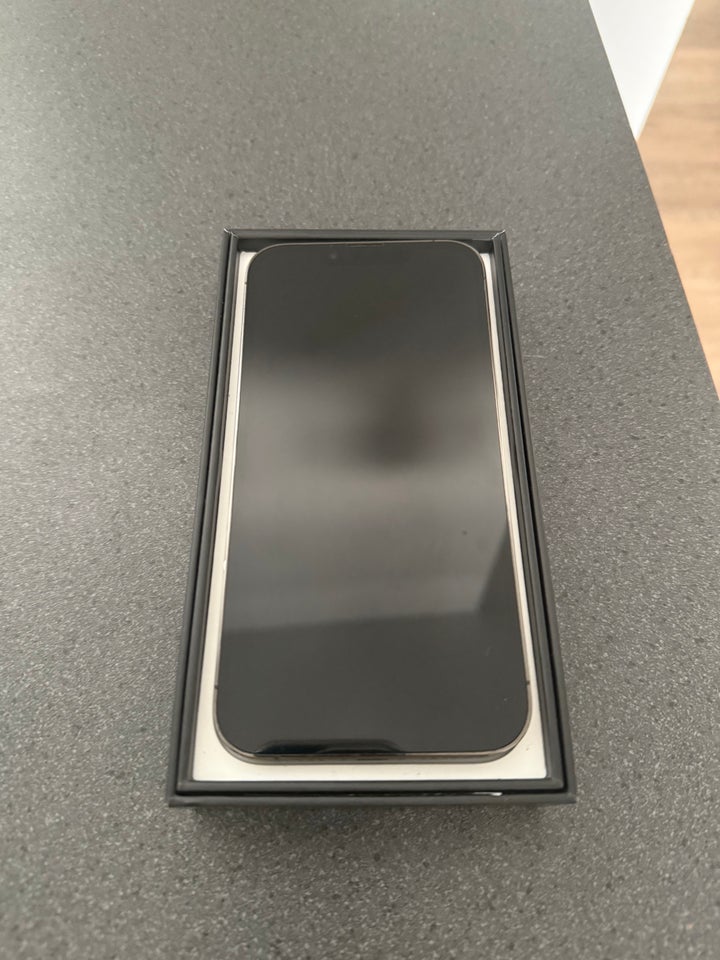 iPhone 13 Pro, 128 GB, sort