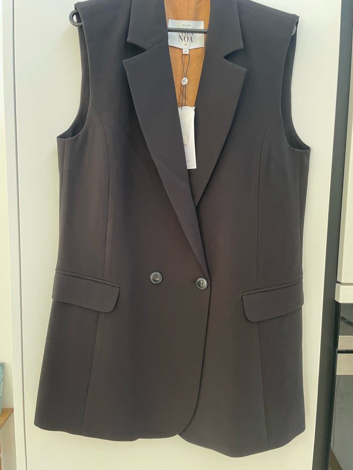 Vest, Noa Noa , str. 38