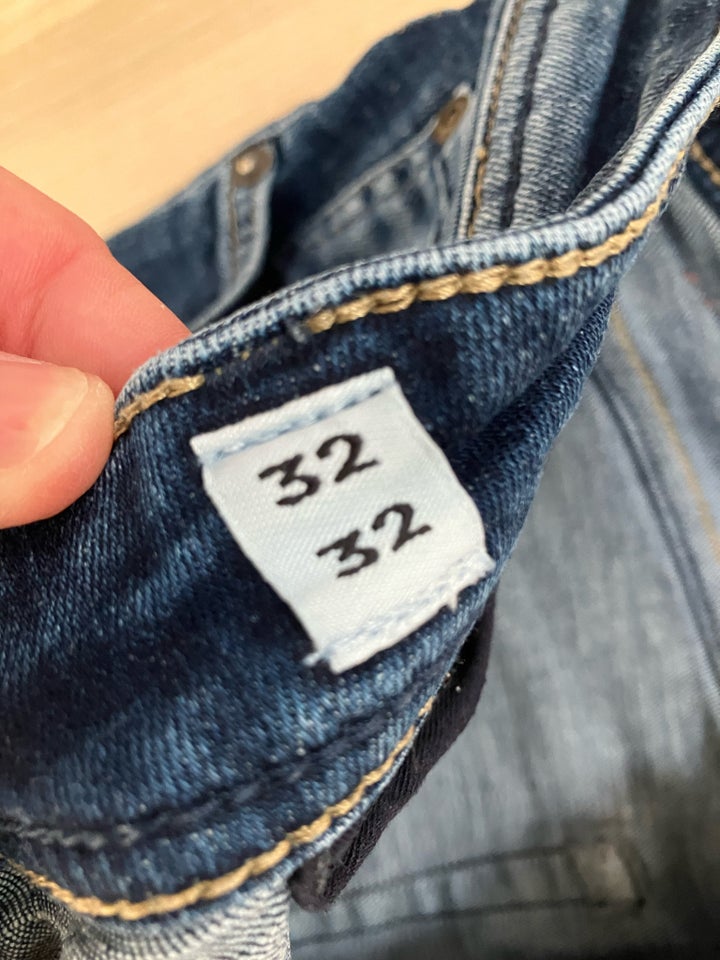 Jeans, Jack and jones , str. 32