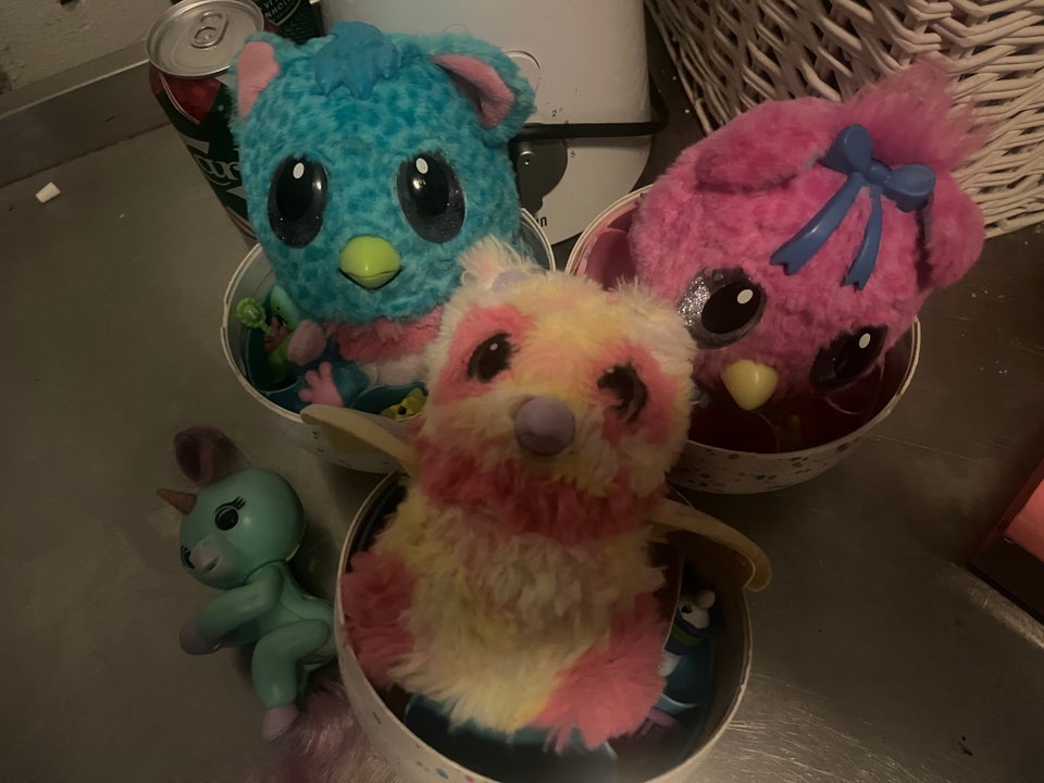 Interaktive bamser , Hatchimals