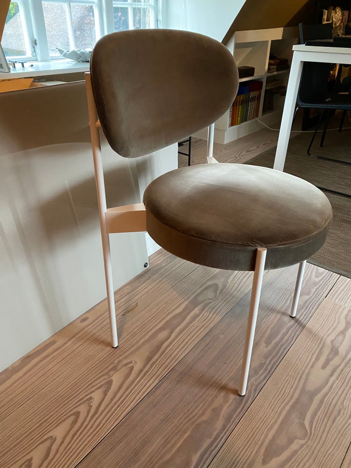 Verner Panton, Chair 430 velour