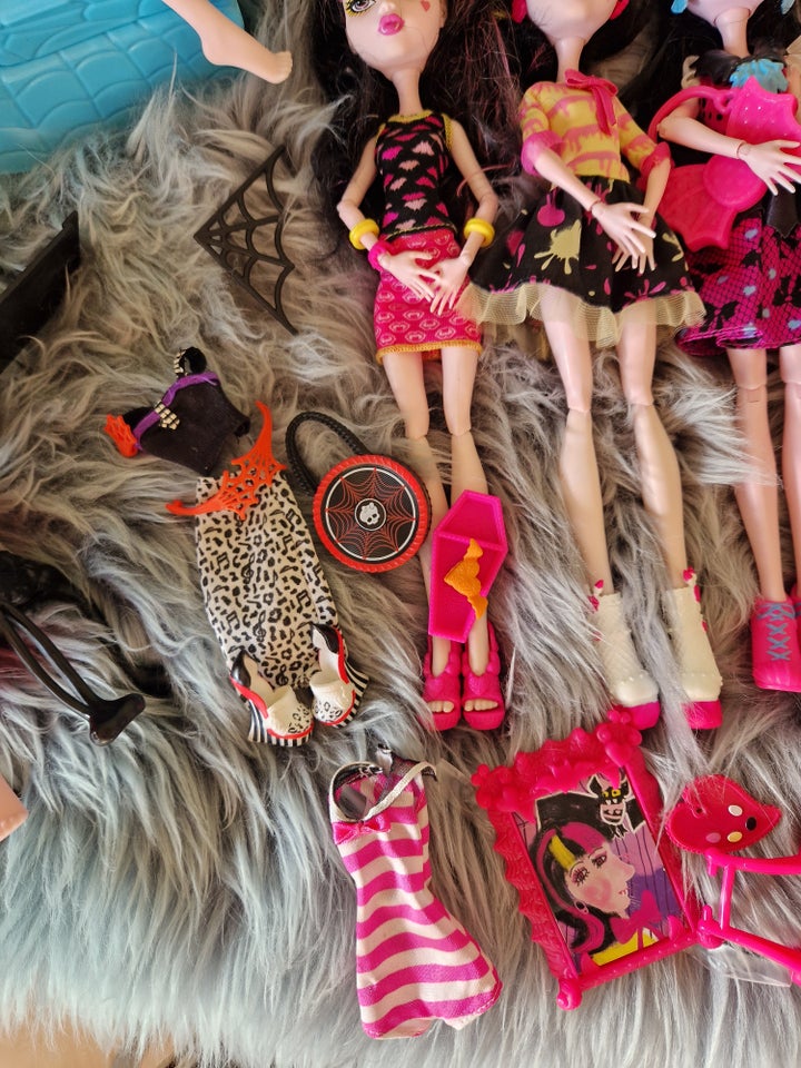 Andet, Monster high