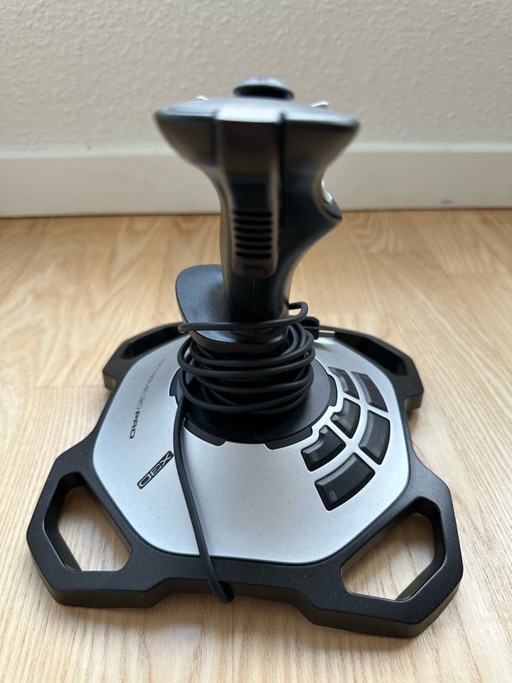 Joystick Logitech Extreme 3D Pro