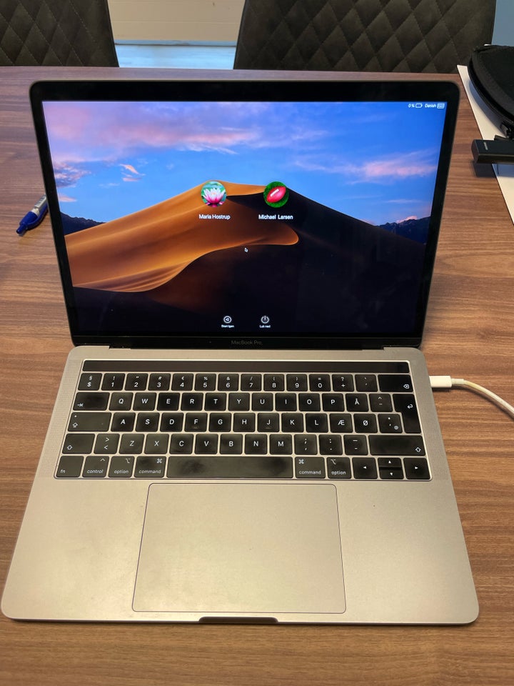 MacBook Pro 2020 32GB Ram 23GHz i7