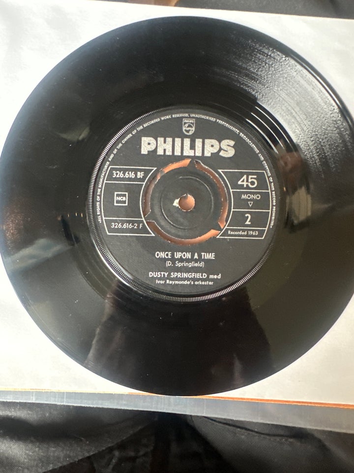 Single, Dusty Springfield