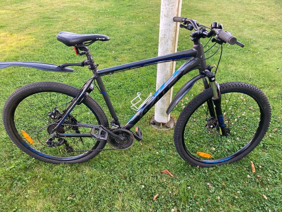 X-zite 2721 S hardtail 21 tommer