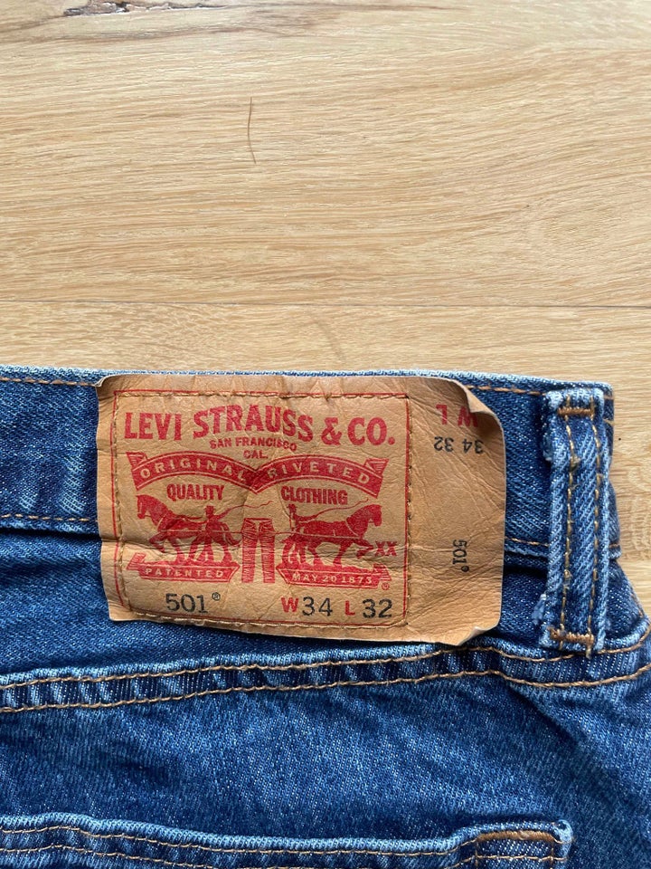 Jeans, Lewis 501, str. 34