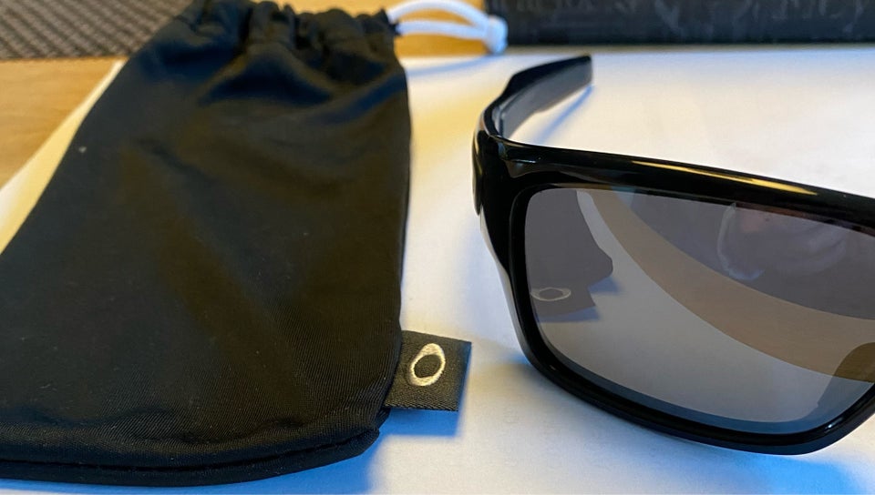 Briller, andet materiale, OAKLEY