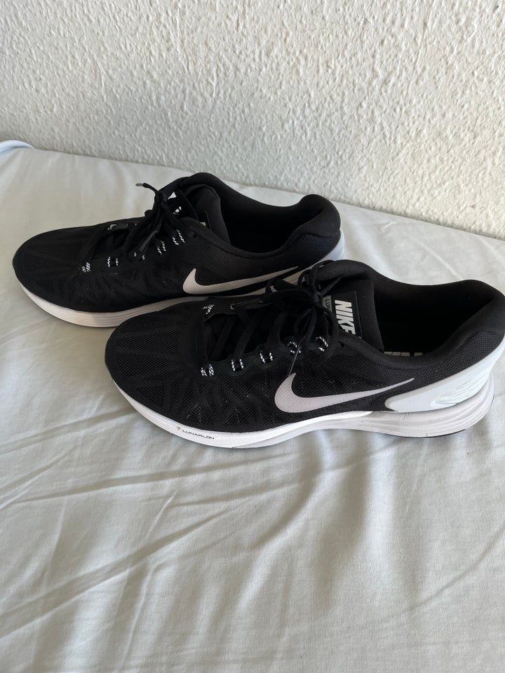 Løbesko Nike Nike Lunaglide 6