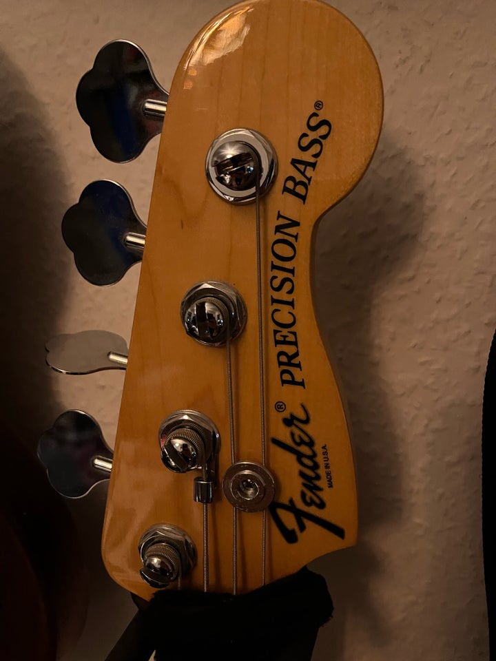 Elbas, Fender (US) American Deluxe