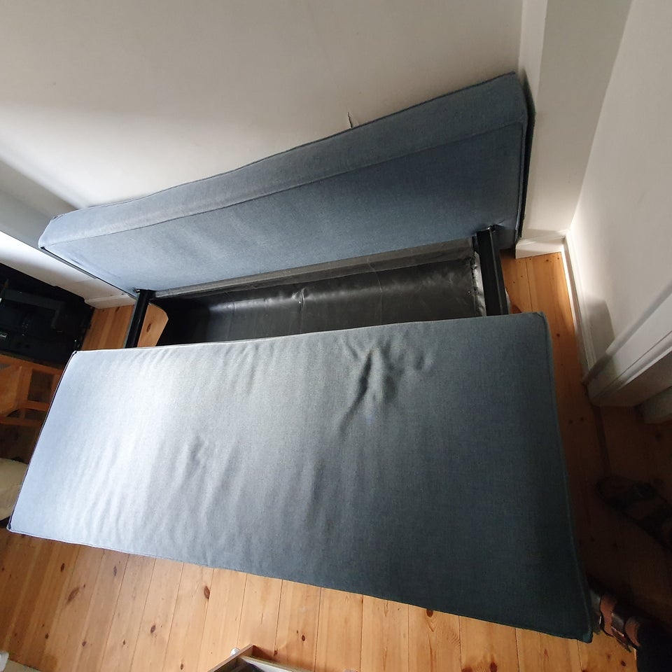 Sovesofa, b: 100 l: 200 h: 40