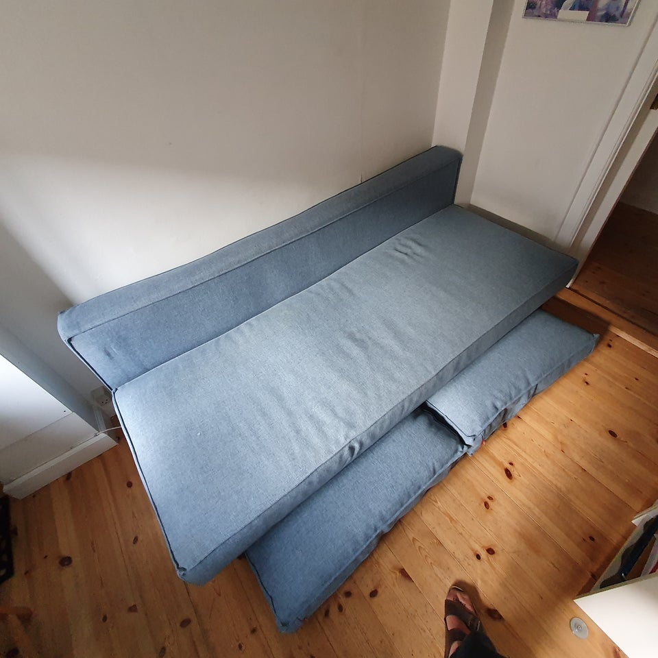 Sovesofa, b: 100 l: 200 h: 40