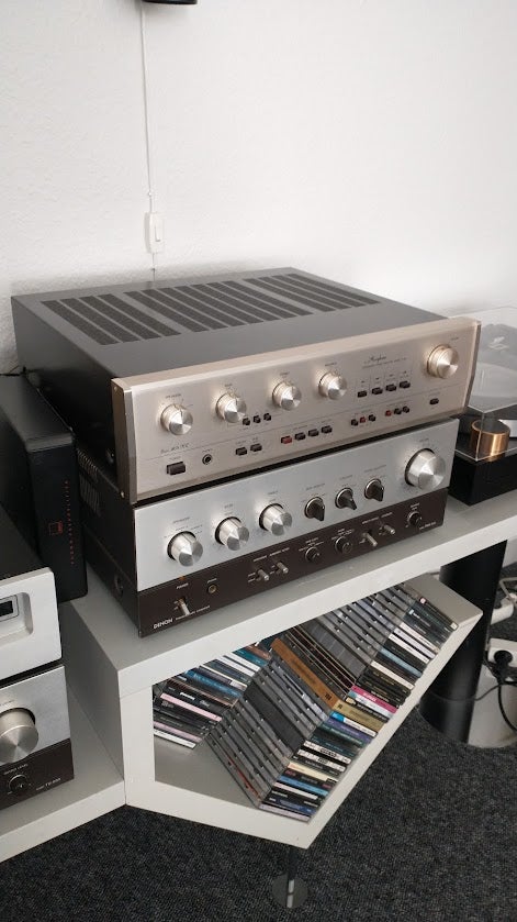 Forstærker, Accuphase, E-204