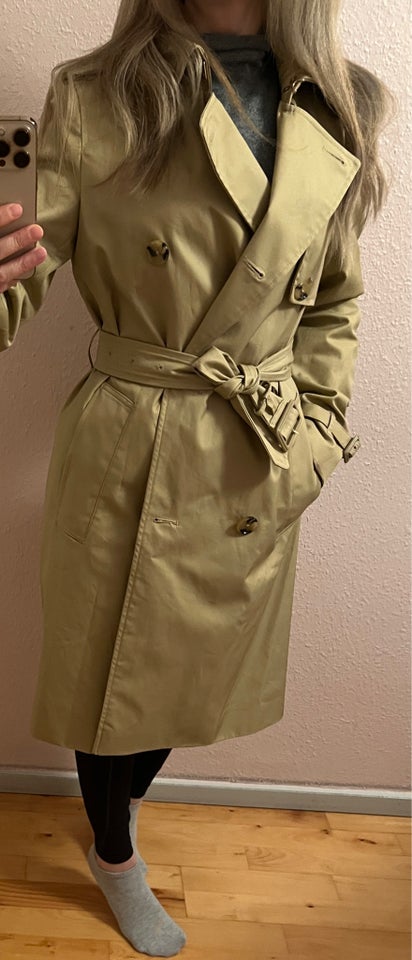 Trenchcoat, str. 36, Mango