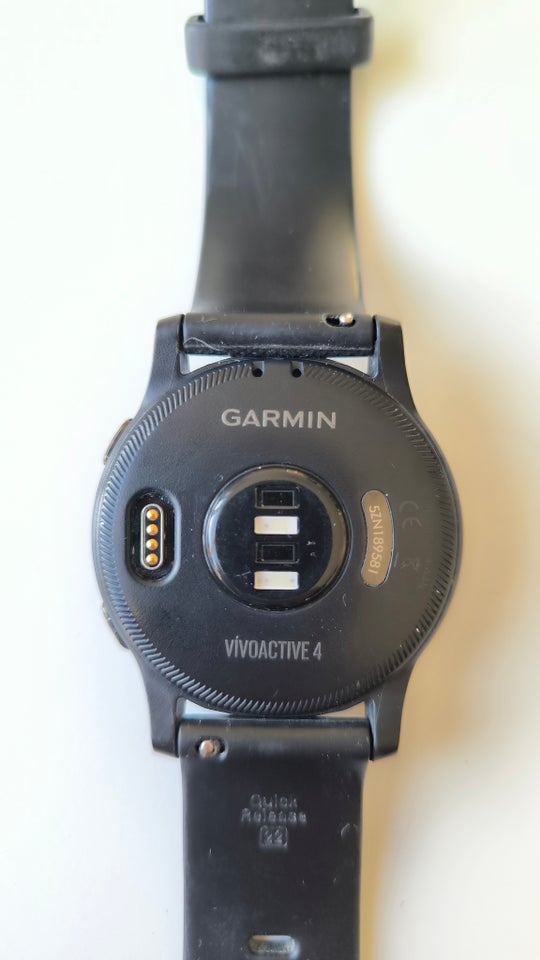 Løbeur Vivoactive 4 Garmin