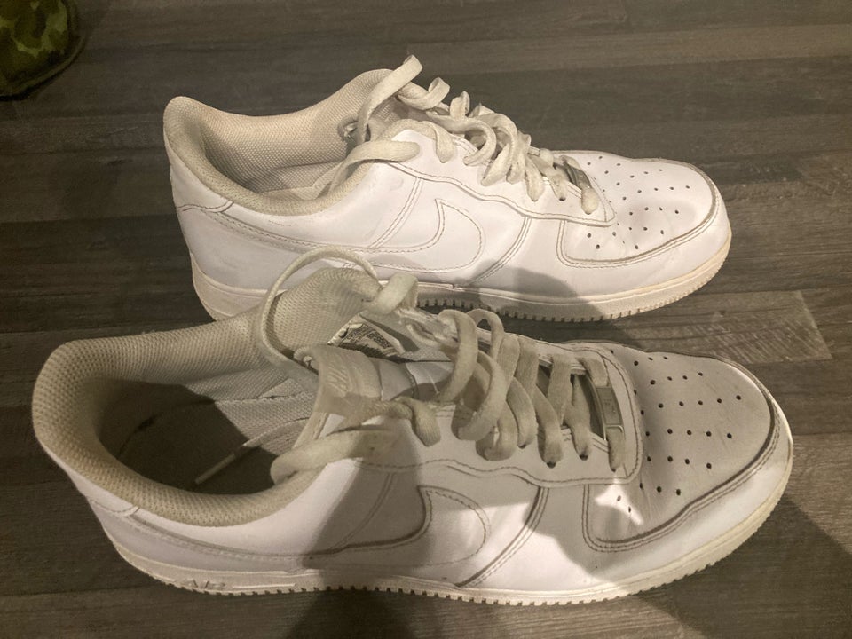 Sneakers, Nike Air Force 1, str. 45