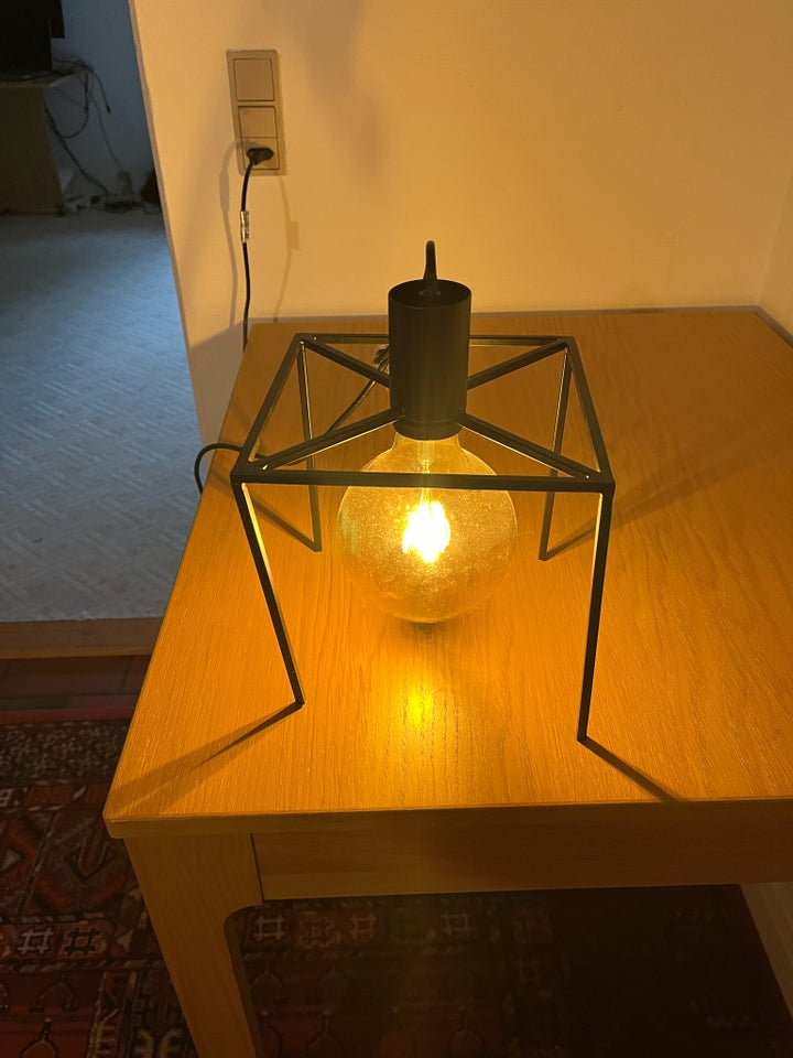 Anden bordlampe