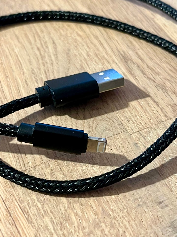 USB, Lightning til USB-A