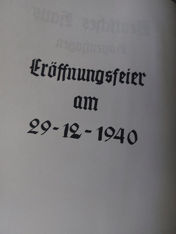 Bog 1940 år gl