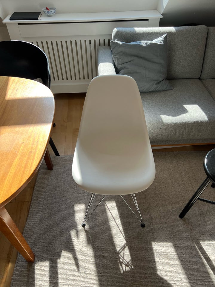 Spisebordsstol Eames