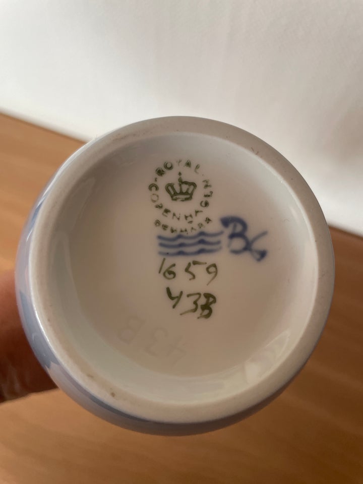 Vase Vase med smal åbning  Royal