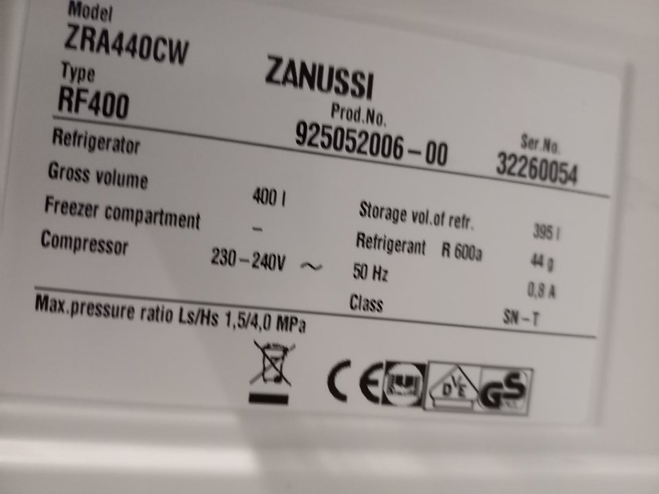 Andet køleskab, Zanussi ZRA440CW,