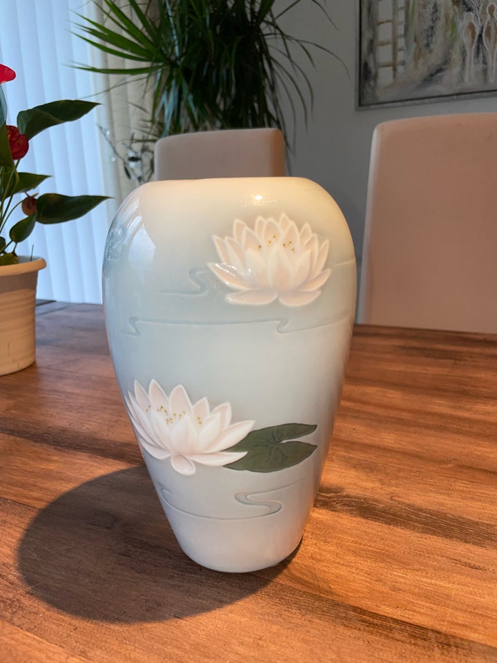 Vase, Vase, Copenhagen Porcelain