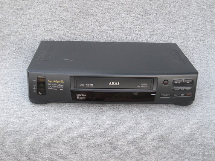 VHS videomaskine Akai VS-G735