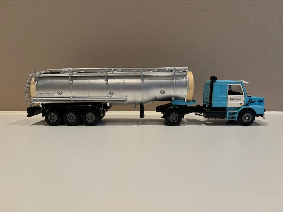 Modellastbil, Tekno NL Scania 142