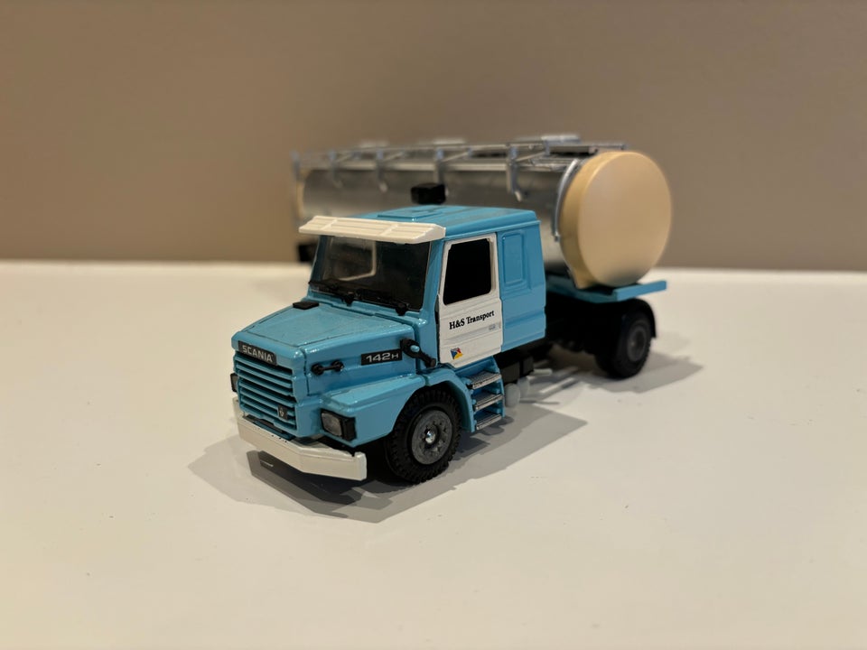 Modellastbil, Tekno NL Scania 142