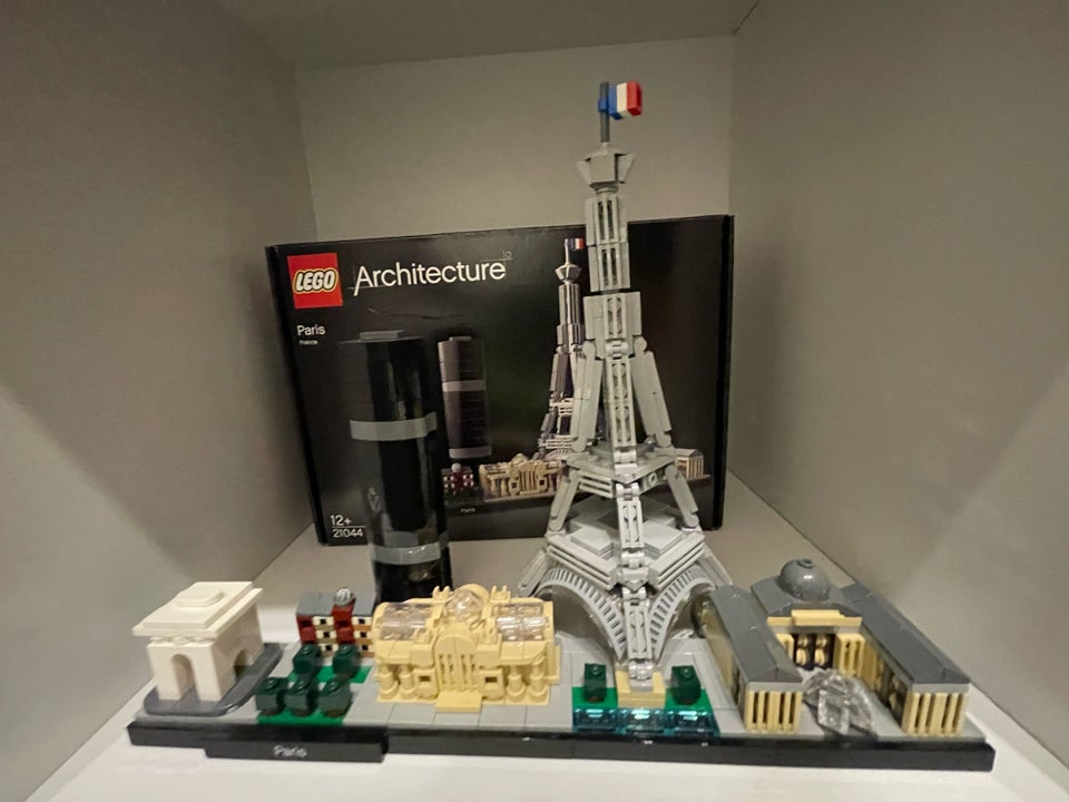 Lego Architecture, 21044 Paris