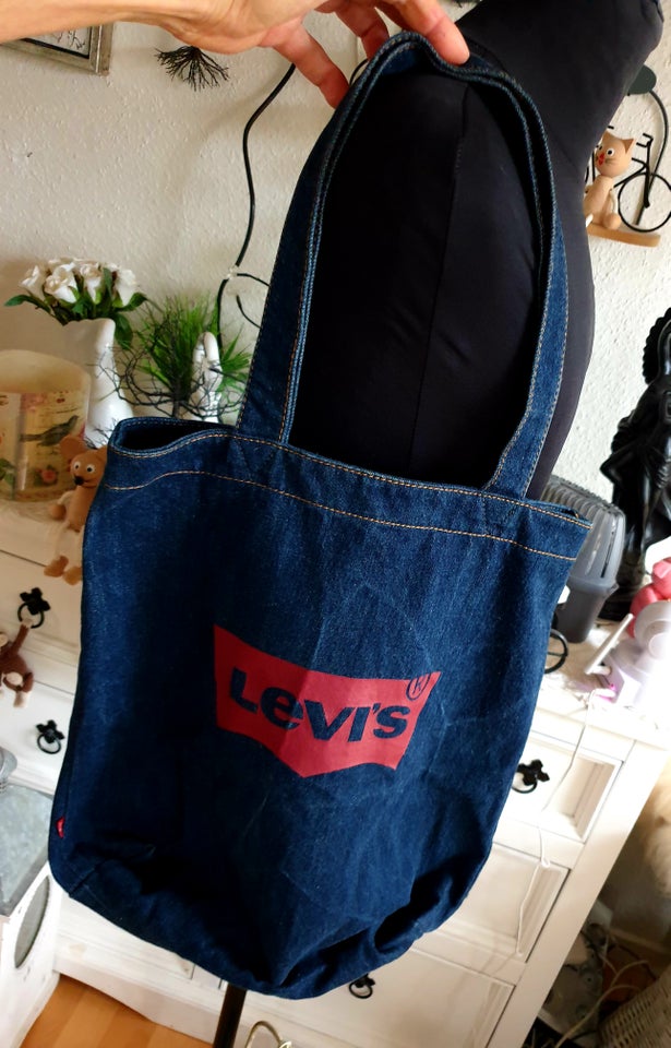 Shopper, LEVIS