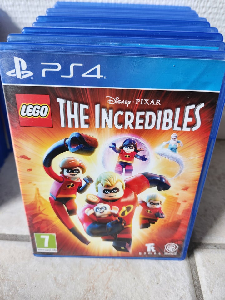 Lego The Incredibles PS4 action