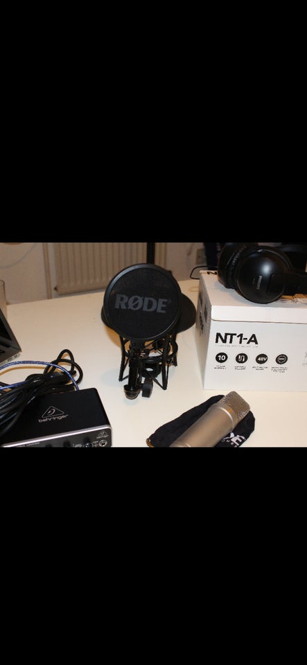 Mikrofon Røde NT1-A + lydkort, RØDE