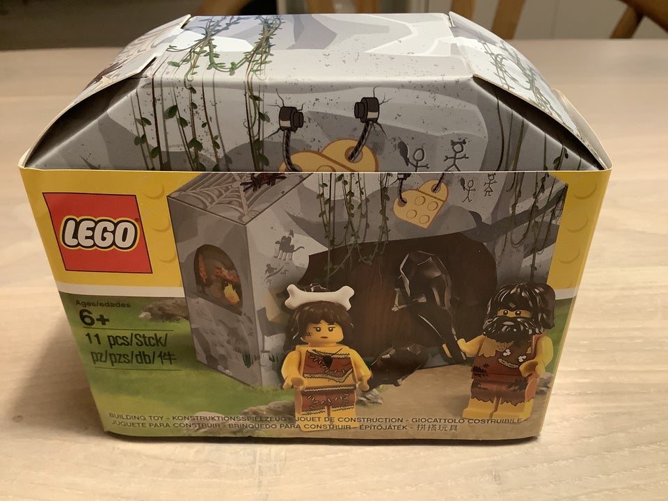 Lego Exclusives, 5004936