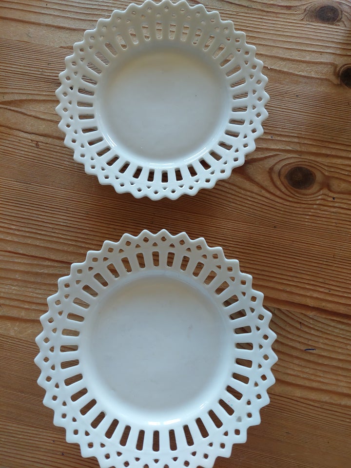 Porcelæn, Asietter, ?