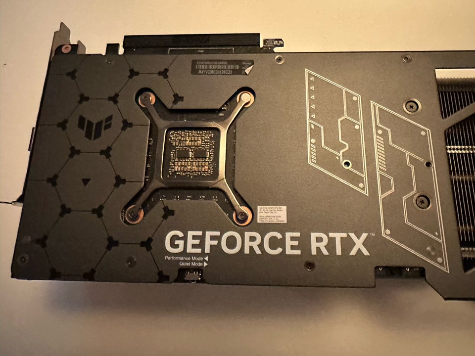 GeForce Rtx 4080 Asus, 16 GB RAM,