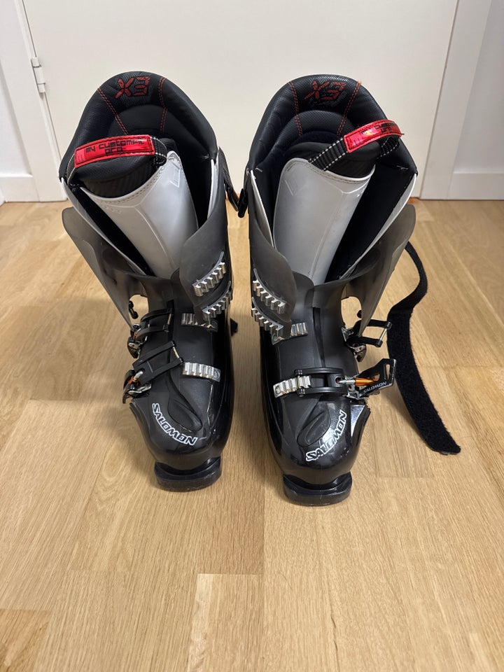 Alpinski, Salomon x3-100, str.