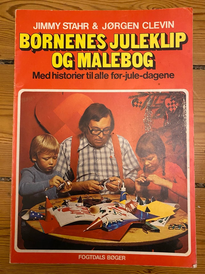 Børnenes juleklip og malebog ,