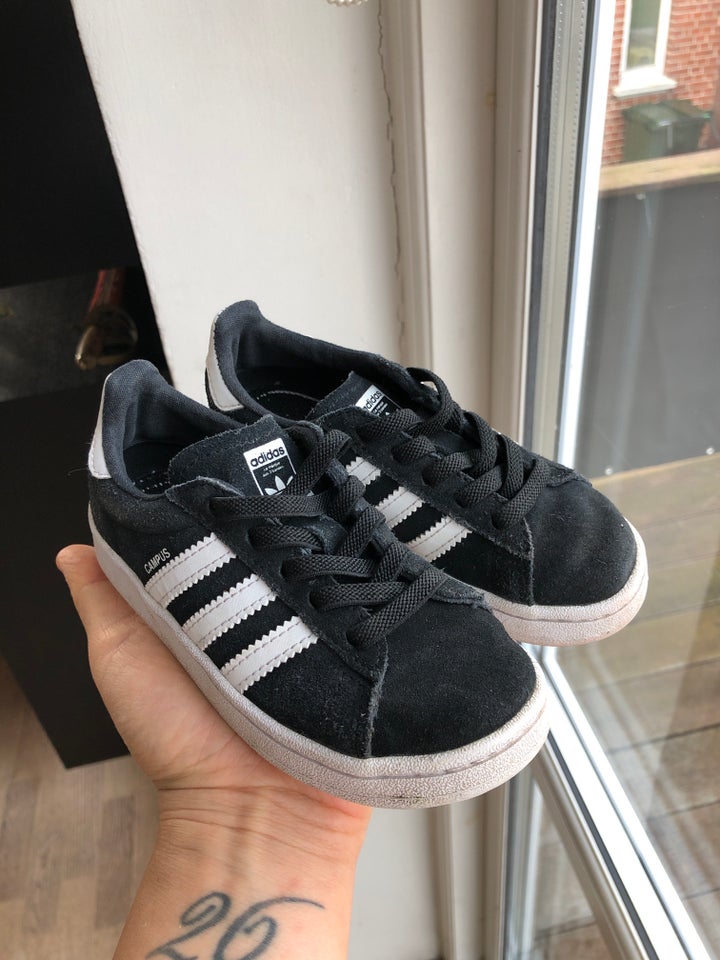 Sneakers str 26 Adidas Campus