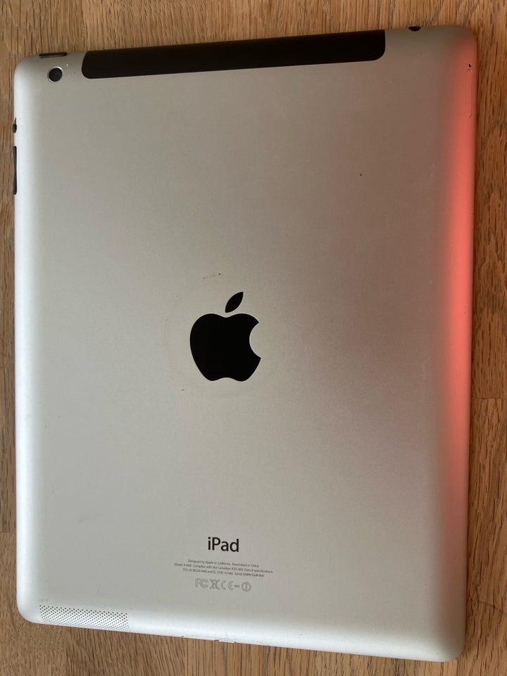 iPad 4, 32 GB, sort