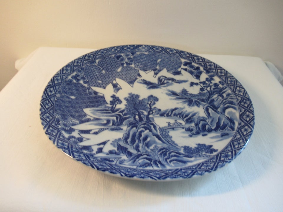 Japansk fad, porcelæn, 120 år gl.