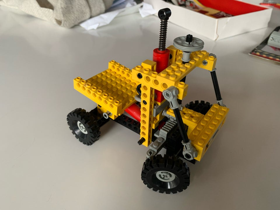 Lego Technic, 8040