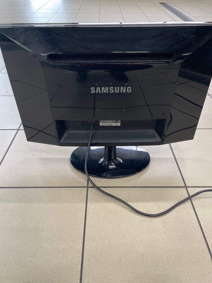 Samsung SyncMaster P2350