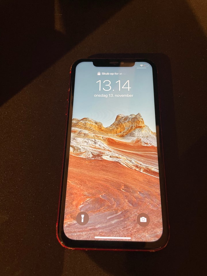 iPhone 11, 64 GB, rød